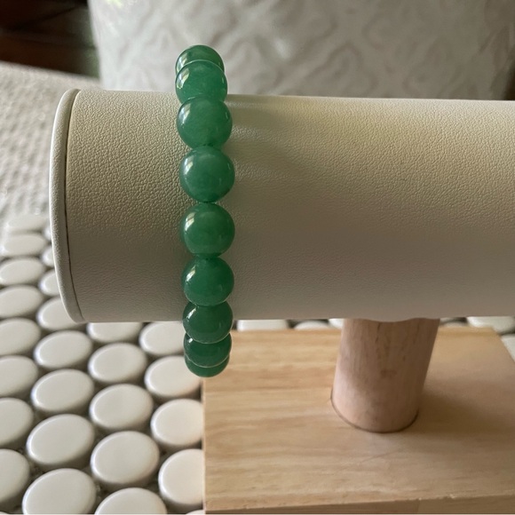 Green gemstone round bead stretch bracelet, green aventurine? green nephrite ? - Picture 3 of 5